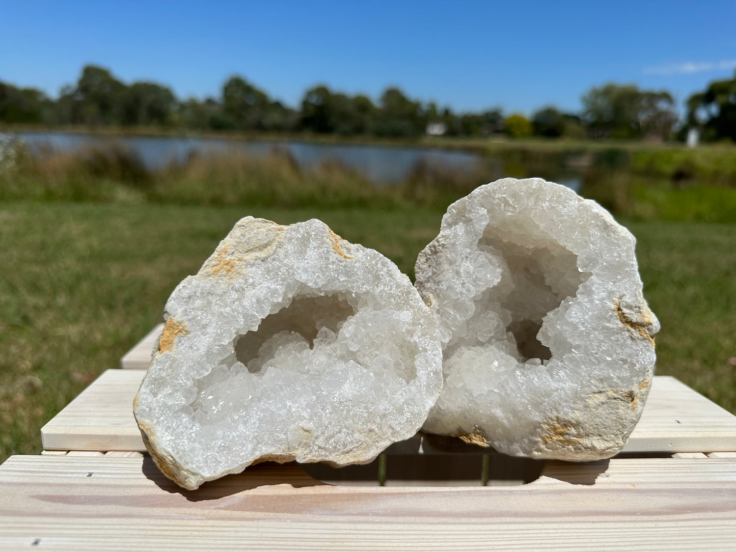 Angel Geodes Natural Geode/Thunder Egg – House of Angels